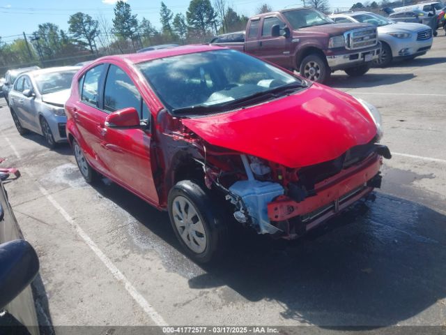 JTDKDTB37E1075172 Toyota Prius C Two