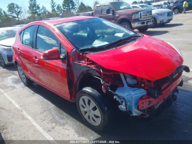 JTDKDTB37E1075172 Toyota Prius C Two