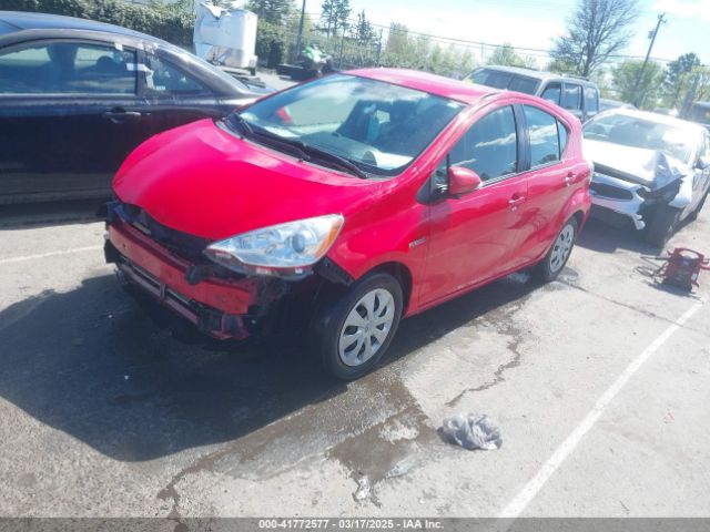 JTDKDTB37E1075172 Toyota Prius C Two