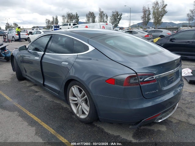 2013 TESLA MODEL S 5YJSA1CN8DFP21869 Photo 2