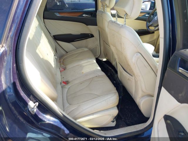 5LMCJ2A94FUJ44907 Lincoln MKC