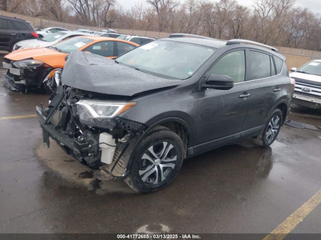 JTMBFREV3JJ229333 Toyota RAV4 LE