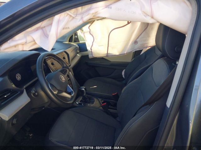 2022 VOLKSWAGEN TAOS 3VVRX7B26NM086964 Photo 4