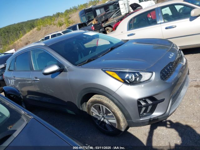KNDCB3LC5N5527413 KIA Niro Lxs