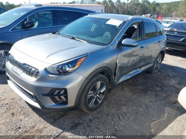 KNDCB3LC5N5527413 KIA Niro Lxs