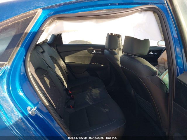 3KPF54AD9PE525693 KIA mpi nu