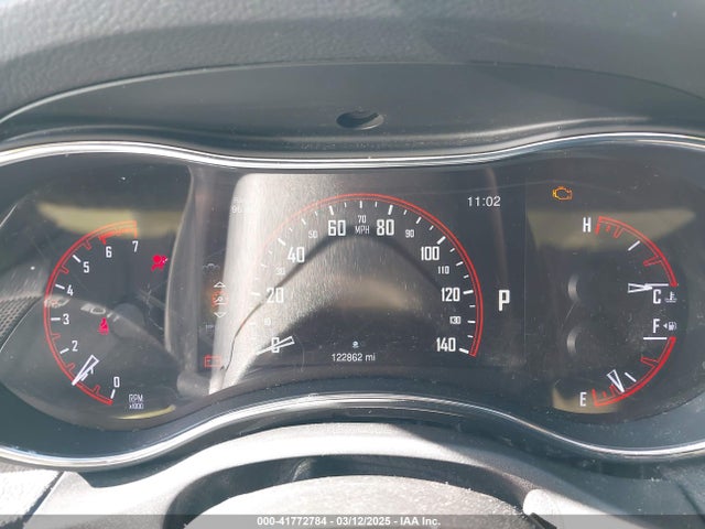 1C4SDJCT4FC163685 Dodge 2015