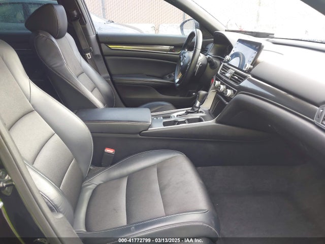 1HGCV1F3XJA198718 Honda Accord Sport