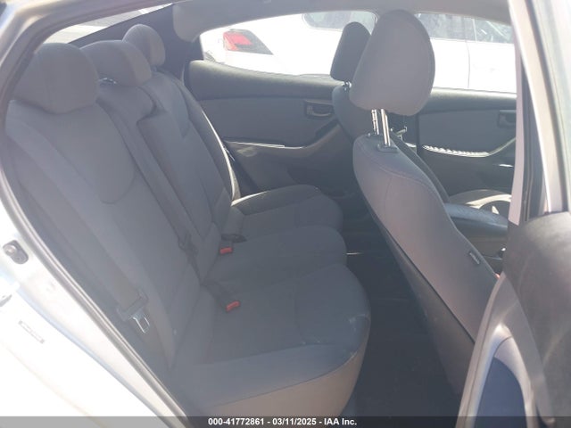 5NPDH4AE3EH525642 Hyundai ELANTRA SE