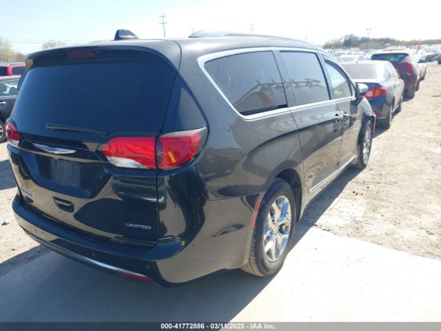 2018 CHRYSLER PACIFICA 2C4RC1GG9JR149053 Photo 3