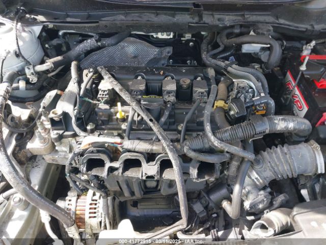 3MYDLBYV5KY521049 Toyota YARIS LE