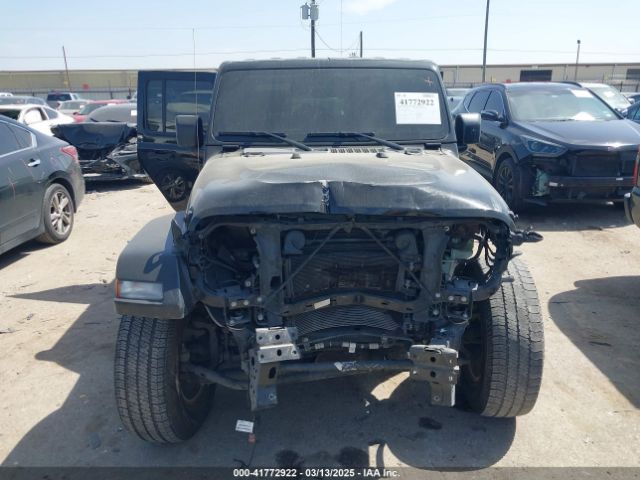1C4HJXDG5NW180130 Jeep Wrangler Unlimited Sport S 4x4