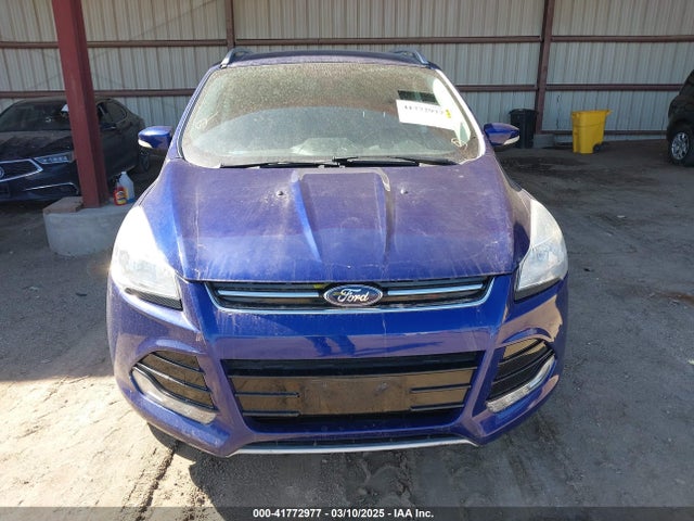 1FMCU9JXXGUB58961 Ford Escape Titanium
