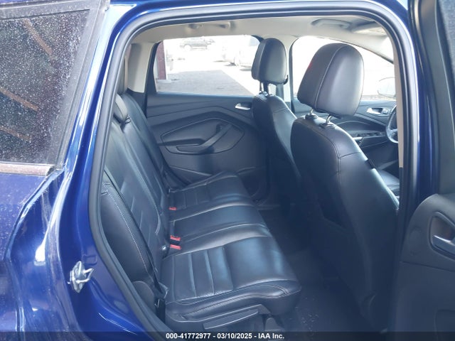 1FMCU9JXXGUB58961 Ford Escape Titanium