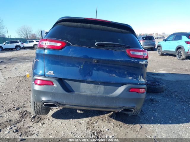 1C4PJMLX2JD545901 Jeep Cherokee Latitude Plus 4x4