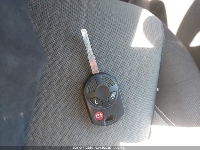 1FMCU9GD0JUA11830 Ford ESCAPE SE
