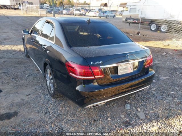 2014 MERCEDES-BENZ E 250 BLUETEC WDDHF9HB7EA855250 Photo 2