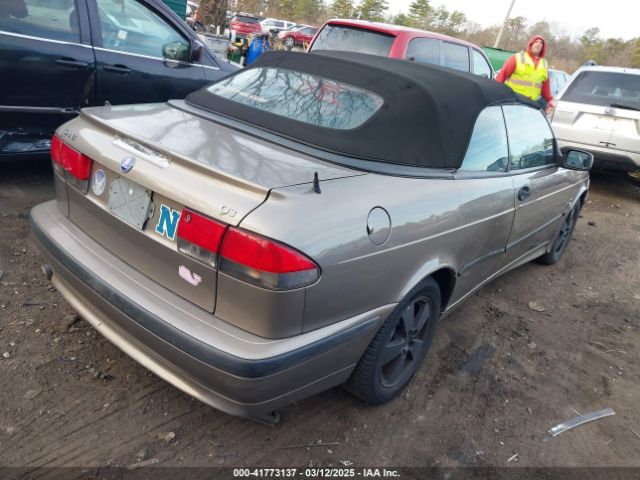 2003 SAAB 9-3 YS3DF78K737001021 Photo 3