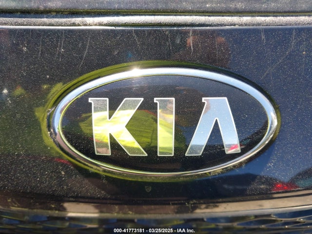 5XXGM4A70EG270910 KIA Optima Lx