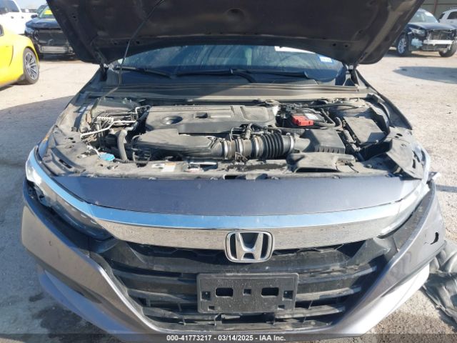 1HGCV2F95JA045495 Honda Accord Touring 2.0t