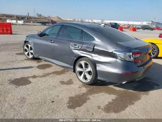 1HGCV2F95JA045495 Honda Accord Touring 2.0t