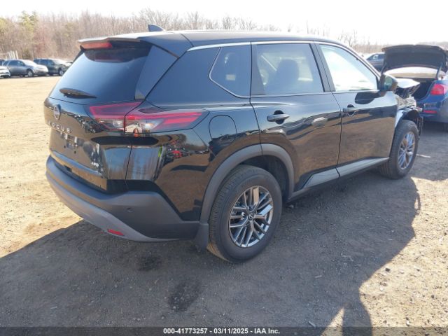 5N1BT3AB6PC882474 Nissan Rogue S Intelligent Awd