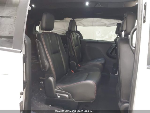 2C4RDGEG7KR648549 Dodge Grand Caravan Gt