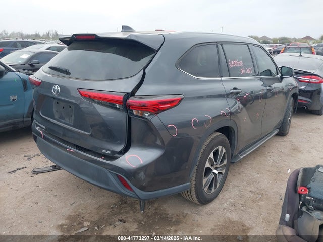 5TDGZRAH1LS013144 Toyota Highlander Xle