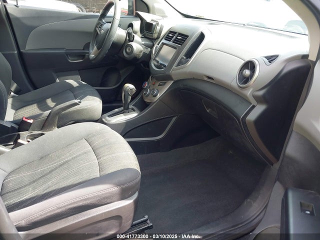 Chevrolet Sonic Lt Auto 2016 1G1JC6SH8G4155506 Image 5