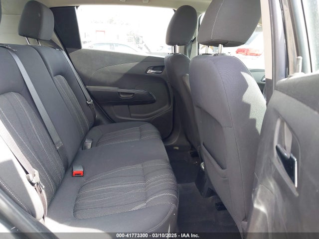 Chevrolet Sonic Lt Auto 2016 1G1JC6SH8G4155506 Image 8