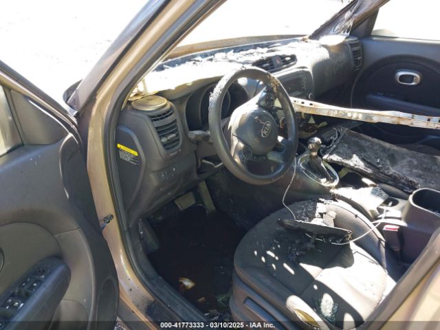KNDJN2A29E7073514 KIA Soul