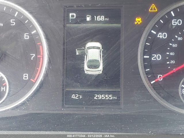 5XXG24J27NG087224 KIA K5 LX