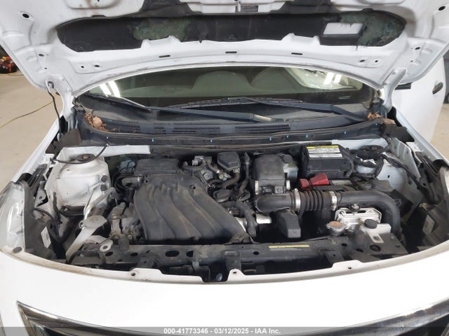 3N1CN7AP0JL842783 Nissan Versa 1.6 S+