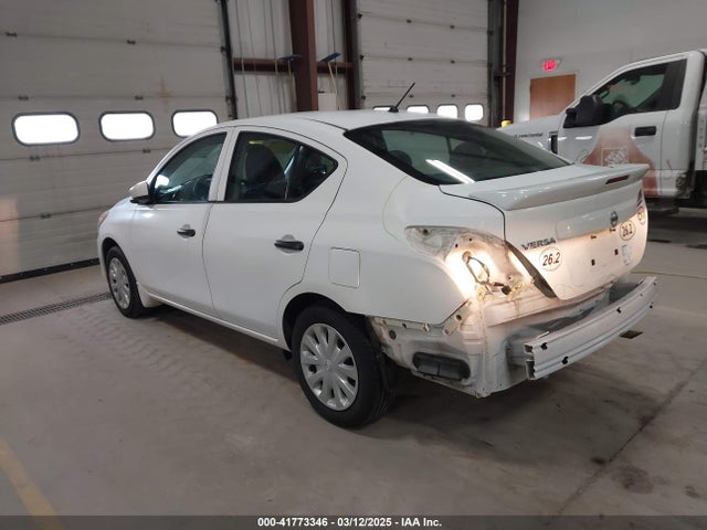 3N1CN7AP0JL842783 Nissan Versa 1.6 S+