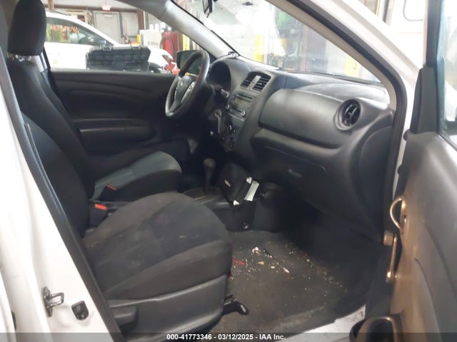 3N1CN7AP0JL842783 Nissan Versa 1.6 S+