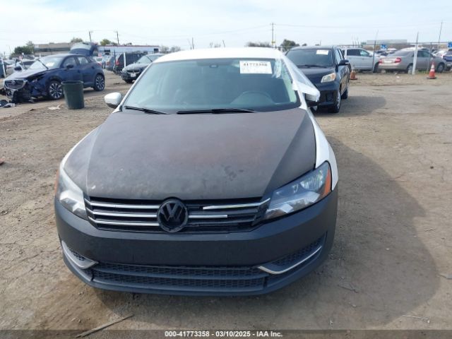 1VWAT7A39FC082523 Volkswagen Passat 1.8t Wolfsburg Edition