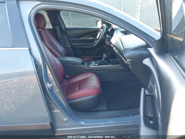 3MVDMBCL2NM452462 Mazda Cx-30 Carbon Edition