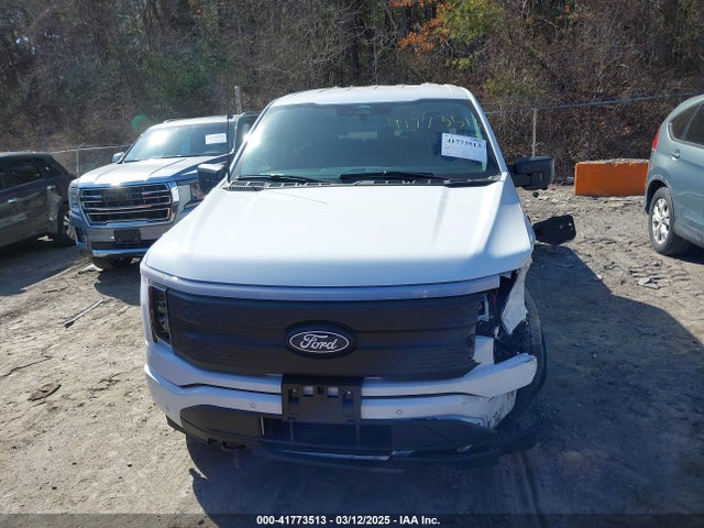 1FT6W3L75RWG25846 Ford F-150 Lightning Flash