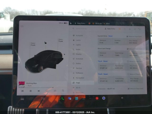 5YJ3E1EB5JF063077 Tesla Model 3 Long Range/performance