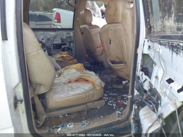 2002 GMC YUKON XL 1500 3GKEC16ZX2G355401 Photo 7
