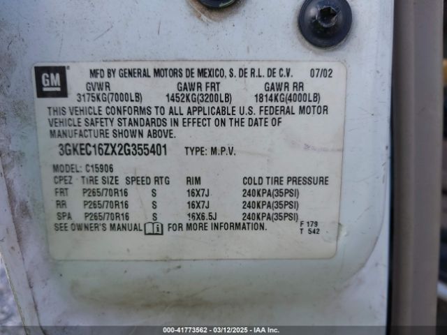 2002 GMC YUKON XL 1500 3GKEC16ZX2G355401 Photo 8