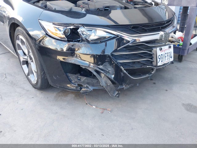 1G1ZD5ST9LF118266 Chevrolet Malibu Fwd Lt