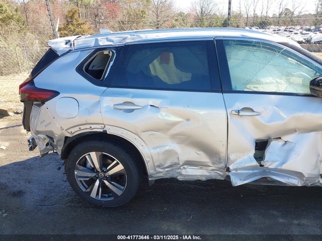 5N1AT3CB2MC793487 Nissan Rogue Sl Intelligent Awd