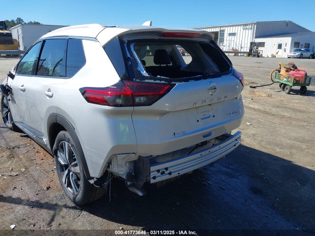 5N1AT3CB2MC793487 Nissan Rogue Sl Intelligent Awd