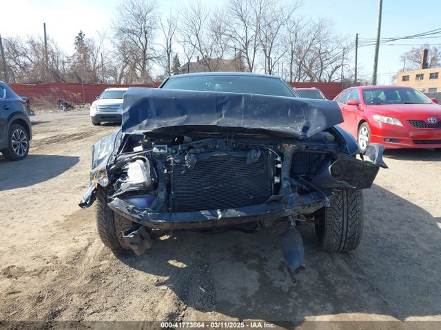 2C3CCAAG3EH285743 Chrysler 300
