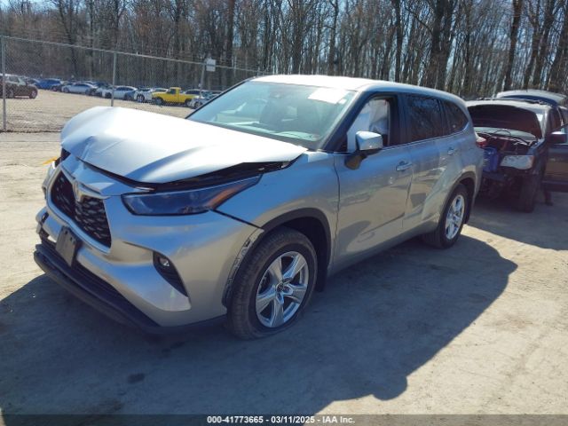 5TDKDRBH3PS031092 Toyota Highlander Le