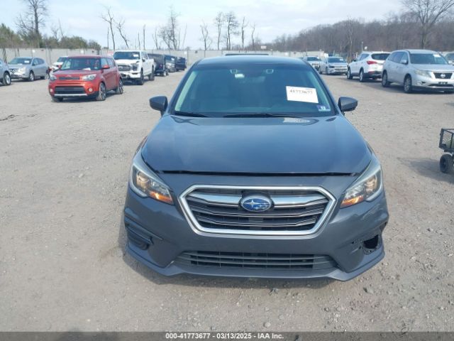 4S3BNAF60K3008032 Subaru Legacy 2.5i Premium
