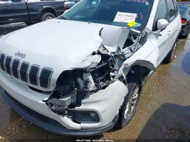 1C4PJLCB6KD285194 Jeep Cherokee Latitude Fwd