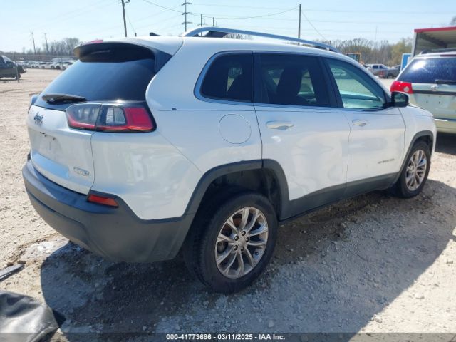 1C4PJLCB6KD285194 Jeep Cherokee Latitude Fwd