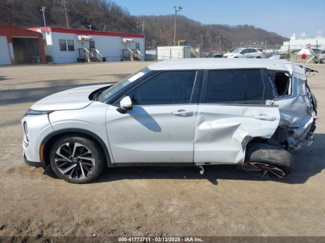 JA4J4UA80NZ033078 Mitsubishi Outlander Se 2.5 S-awc